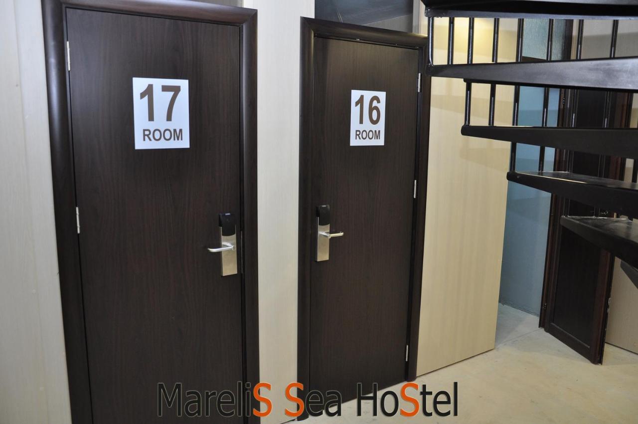 Marelis Sea Hostel ヴァルナ エクステリア 写真