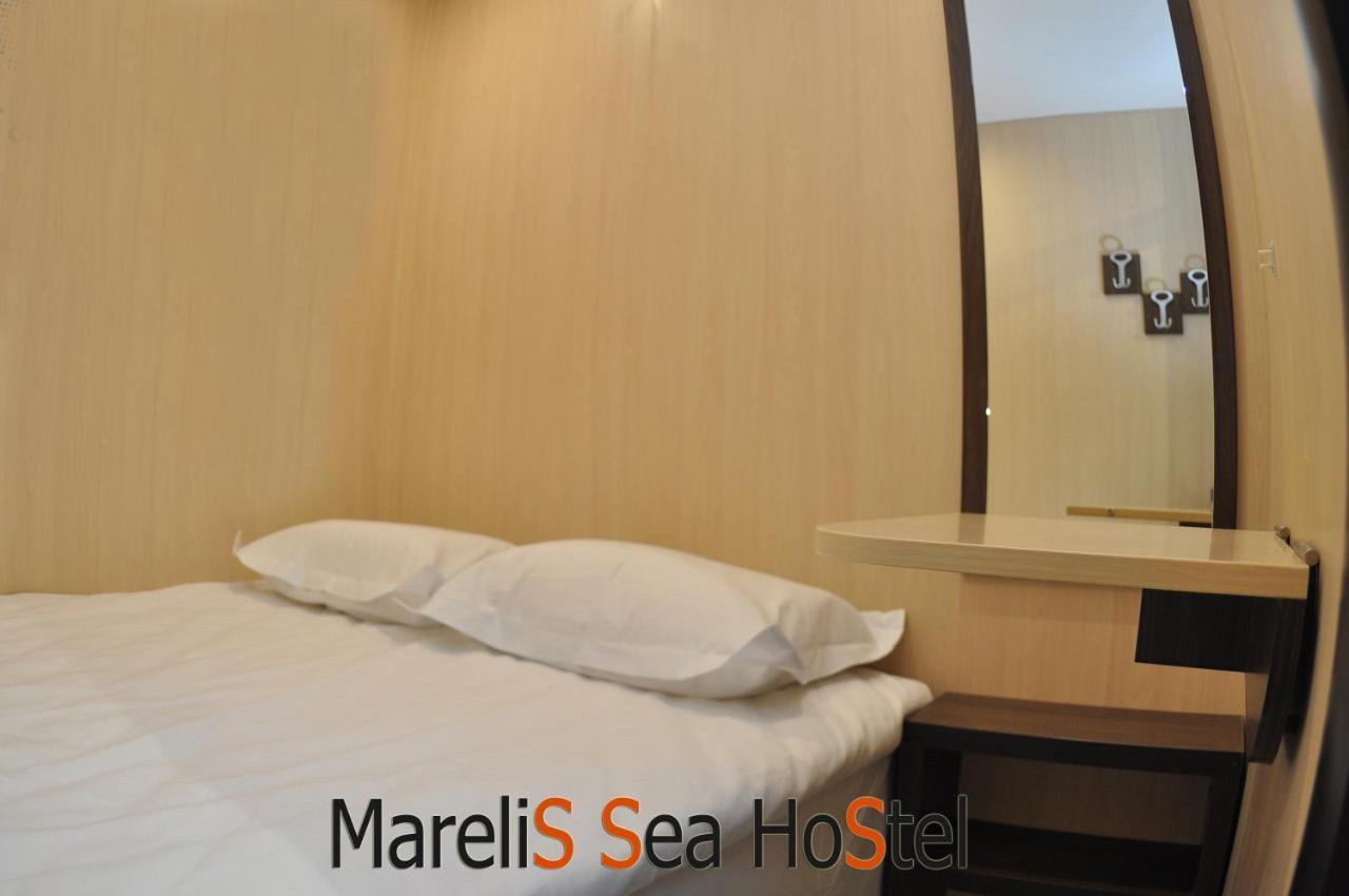 Marelis Sea Hostel ヴァルナ エクステリア 写真