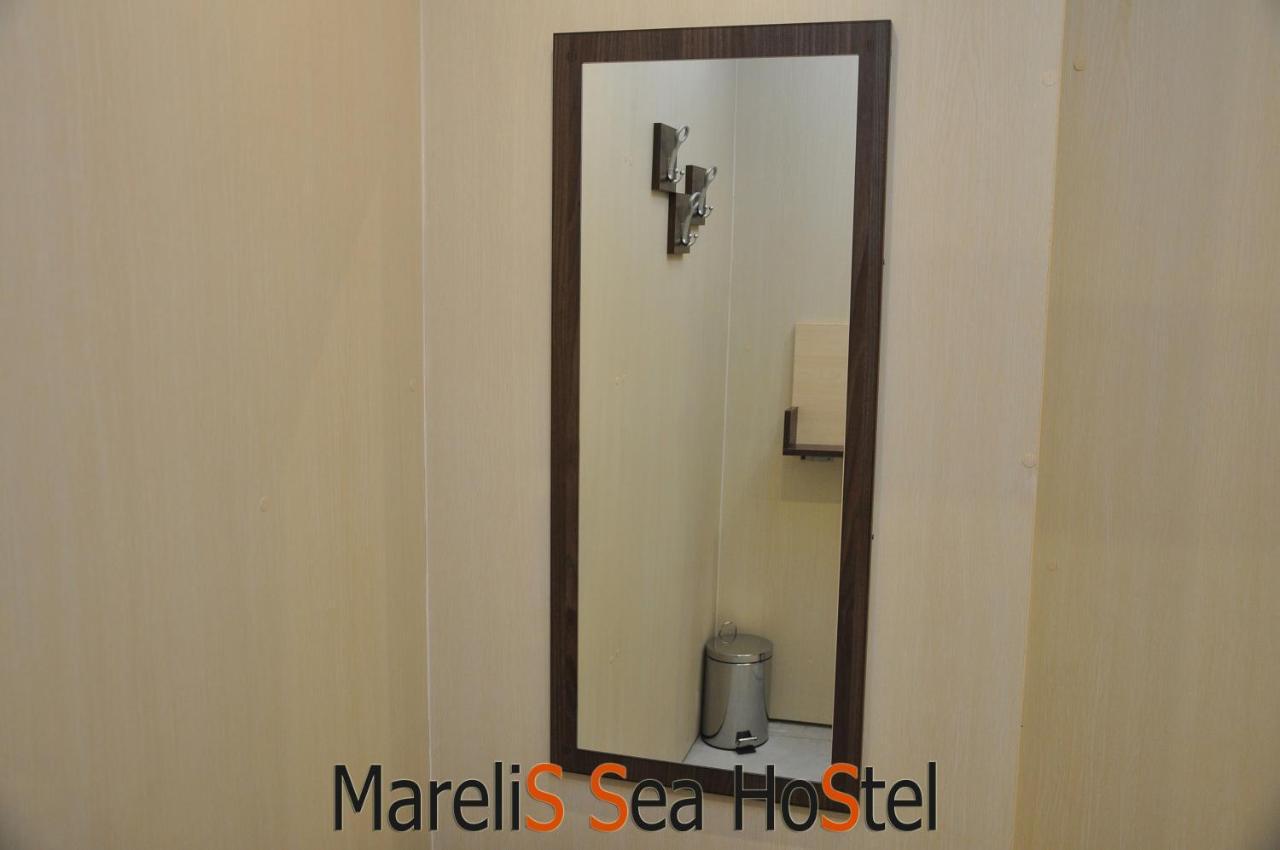 Marelis Sea Hostel ヴァルナ エクステリア 写真